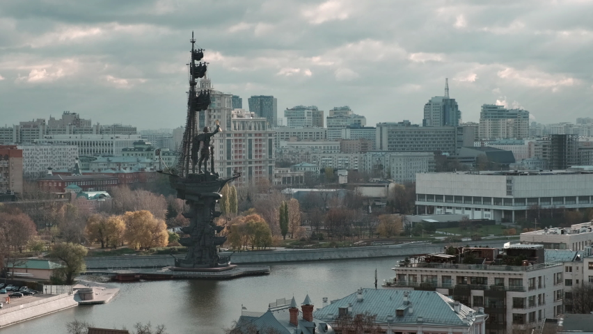 Monument to Peter the Great in the center of Moscow. Peter 1 - the last Tsar of all Russia and the first Emperor of All Russia