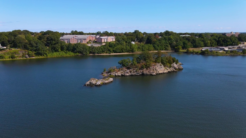 narragansett-bay-lighthouse-and-landscape-in-rhode-island-image-free