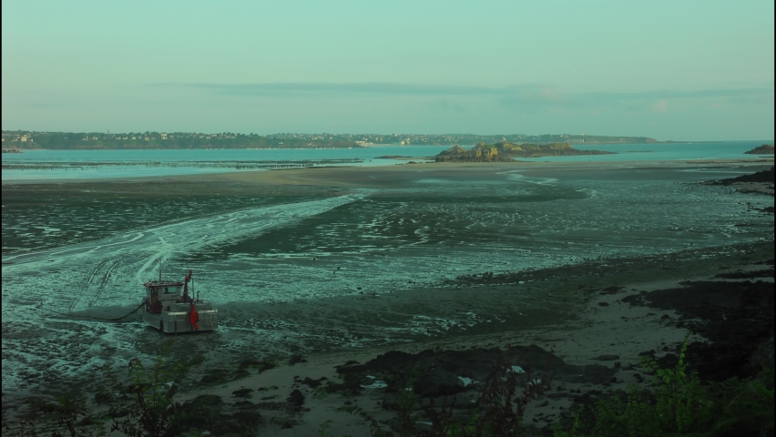 Tidal range in Brittany. Time lapse | Shutterstock HD Video #1064772664