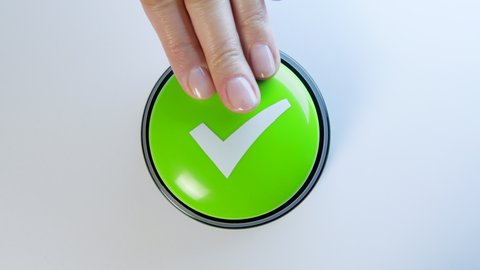 Красная кнопка без фона. Игра brain test уровень 188. Старт на прозрачном фоне. Родмаснс клик зеленый. Смайлик нажатие на зеленую кнопку.