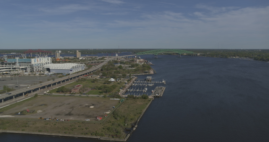 Jacksonville Florida Aerial v5 sweeping panorama from bank field to the downtown skyline - Inspire 2, X7, 6k - March 2020