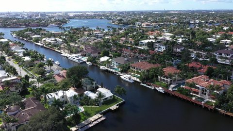Fort Lauderdale city waterways and waterfront real estates on sunny day, Florida