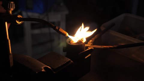 heating the crucible for metal melting
