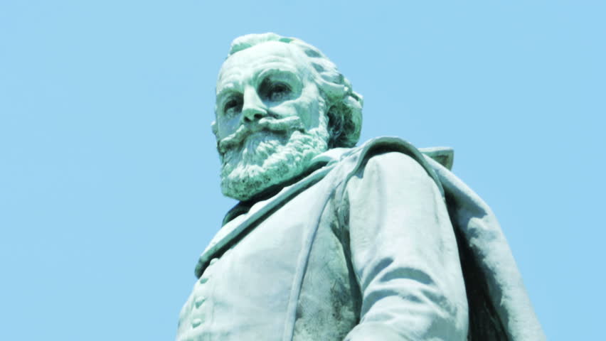 Captain John Smith Governor of Virginia 1608 Statue