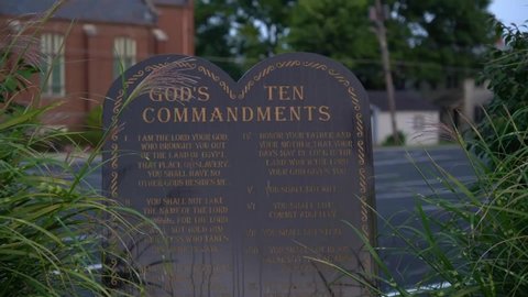 ten commandments on stone tablet