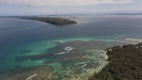 Aerial Hyperlapse of boats moving between islands at Bocas del Toro. Panamá 