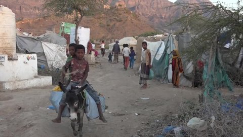Taiz, Yemen- 04 Feb 2021 :Children and women in a camp for displaced people fleeing the war in the Yemeni city of Taiz