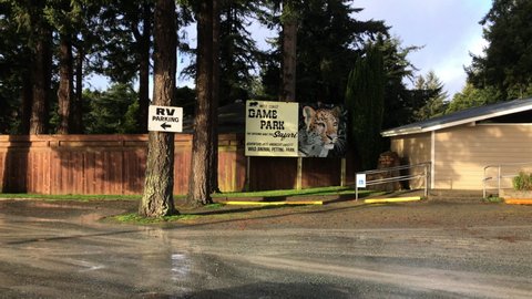 Bandon , Oregon , United States - 12 31 2020: Signage At The Entrance Of West Coast Game Park Safari