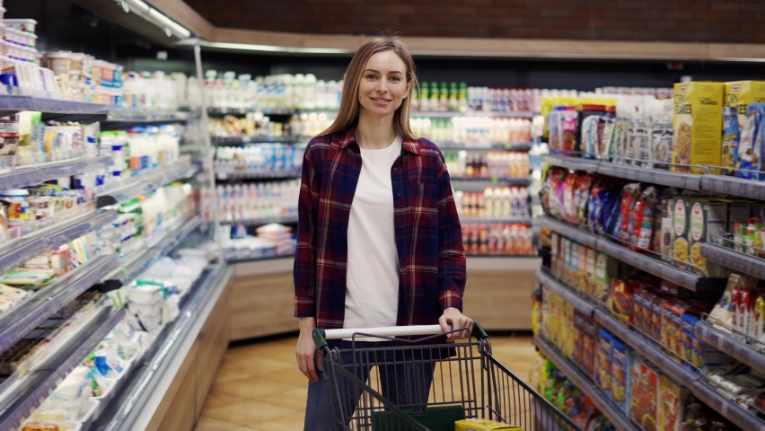 Сильпо супермаркет. Холодильное оборудование. Видео супермаркет горяч доставка вэри мач. Supermarket london tesco. Супермаркет видео.