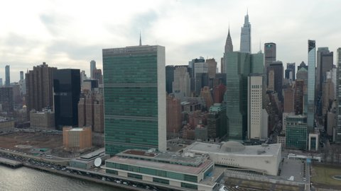 flying clockwise around United Nations headquarters in NYC