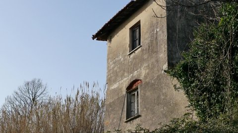 old house in la spezia
