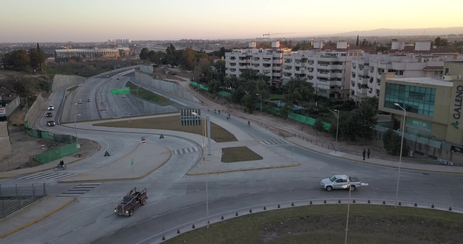 Niños Bicicleta Kempes Bikes Kids Bike Fun Freeway Dangerous Argentina Cordoba City Street