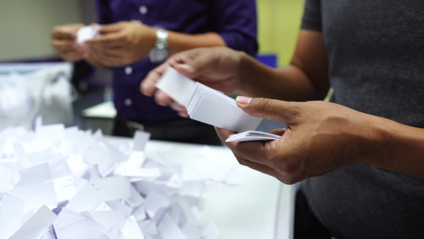 sns off white raffle