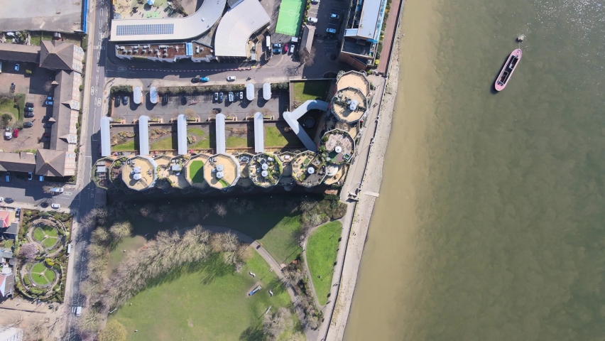 BIRD EYE VIEW OF BEACK RESORT, ENGLAND, LONDON AERIAL