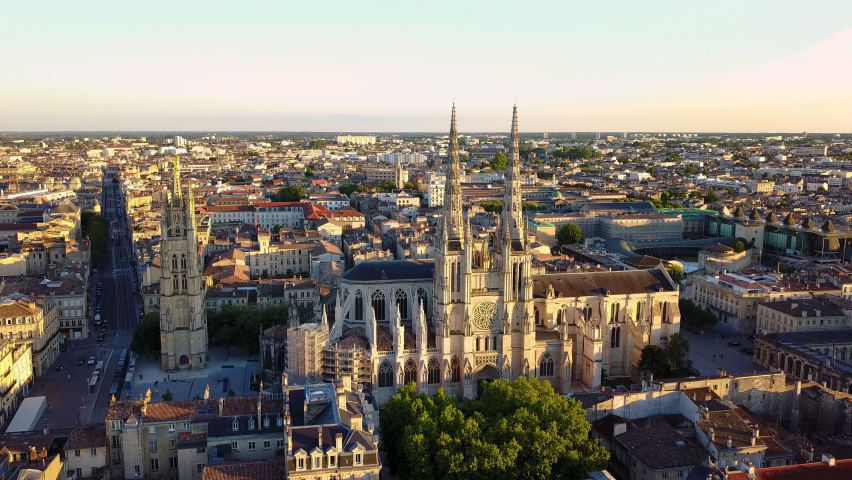 Cathedral in downtown Bordeaux France as seen from a drone's perspective. Royalty-Free Stock Footage #1070334550
