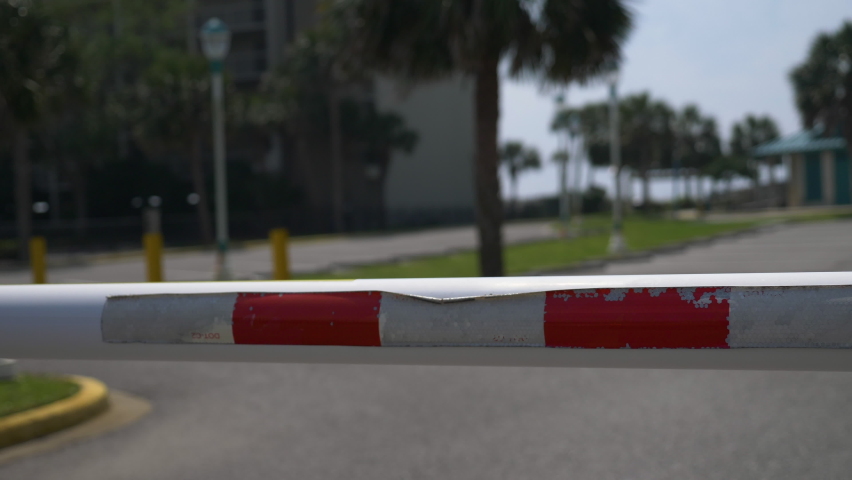 A sign on a barricade saying park closed in Florida
