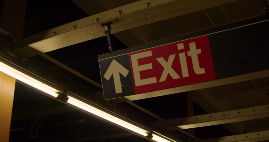 Exit sign with arrow image - Free stock photo - Public Domain photo ...