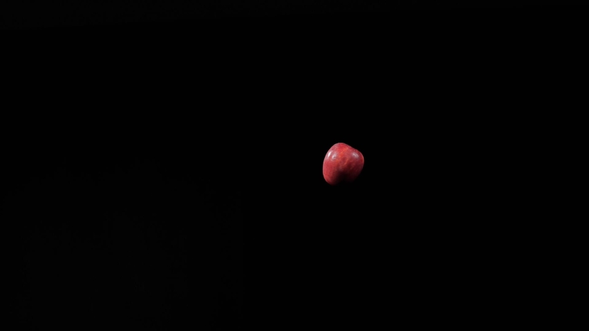 Spinning apple