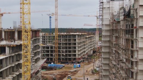 Construction of Vidny Gorod Residential Complex in Vidnoe