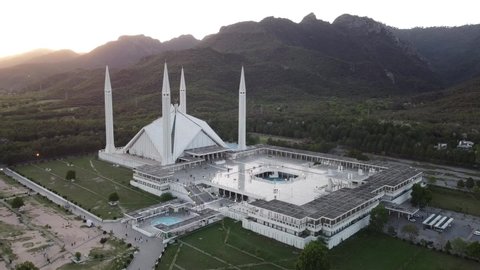 Drone footage of Faisal Mosque beautifully captured, Islamabad, Pakistan 