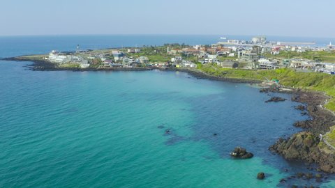 Clear transparent sea and horizon landscape. Jeju Handam Beach