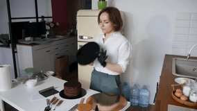 Food Blogger Woman Talking About How To make a cake To The Camera