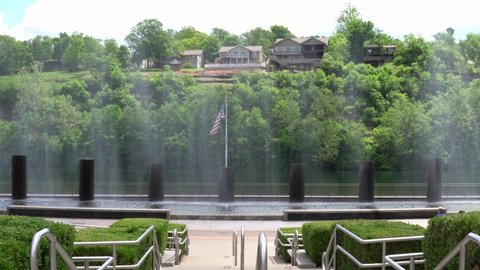 Fountain Displays and Shows in Branson Landing