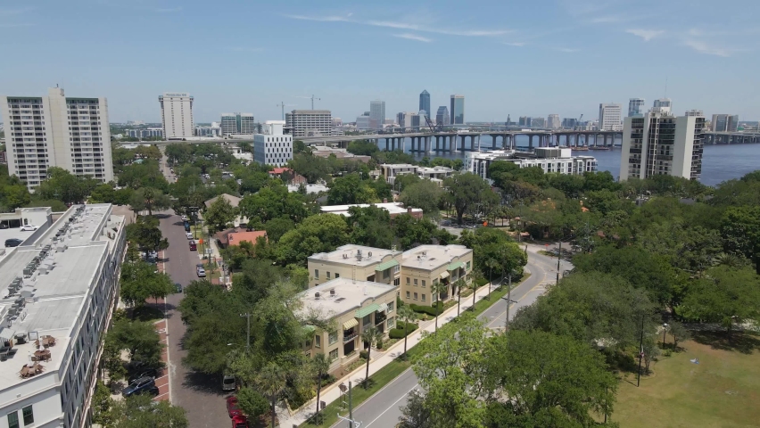 Riverside in Jacksonville, Florida on a Sunny Day Tracking Right