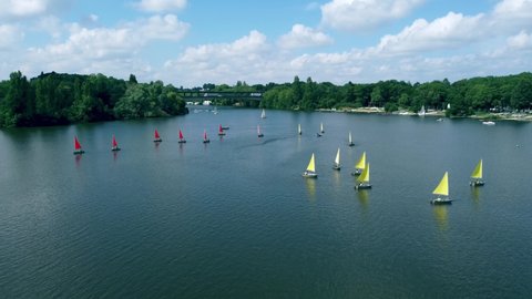 Sailing school on Erdre river Nantes