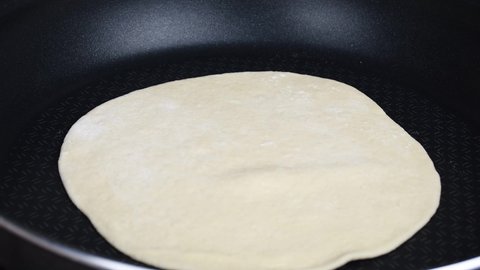 pita bread in pan baking time-lapse 4k baking footage
