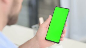 Using Smartphone with Green Chroma Screen 