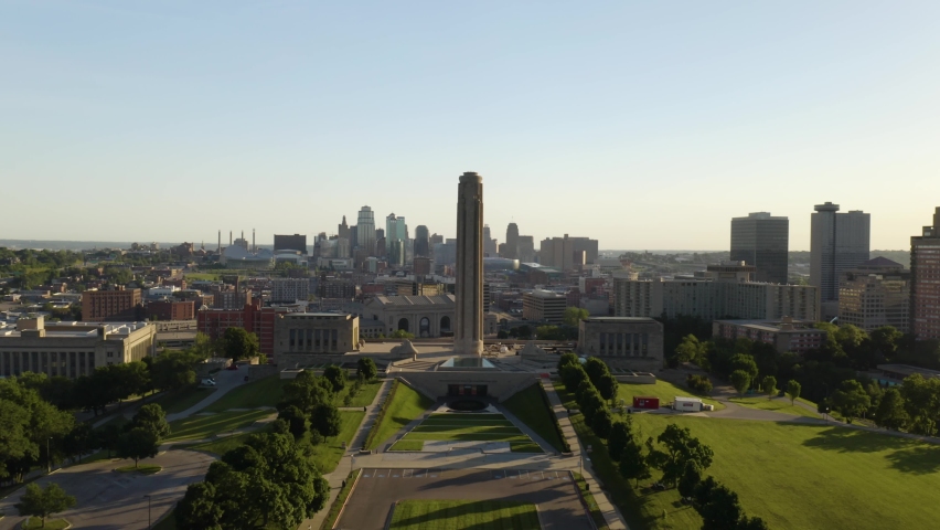 Kansas City , Missouri , United States - 06 13 2021: Drone Flies over Liberty Memorial with Kansas City Skyline in Background