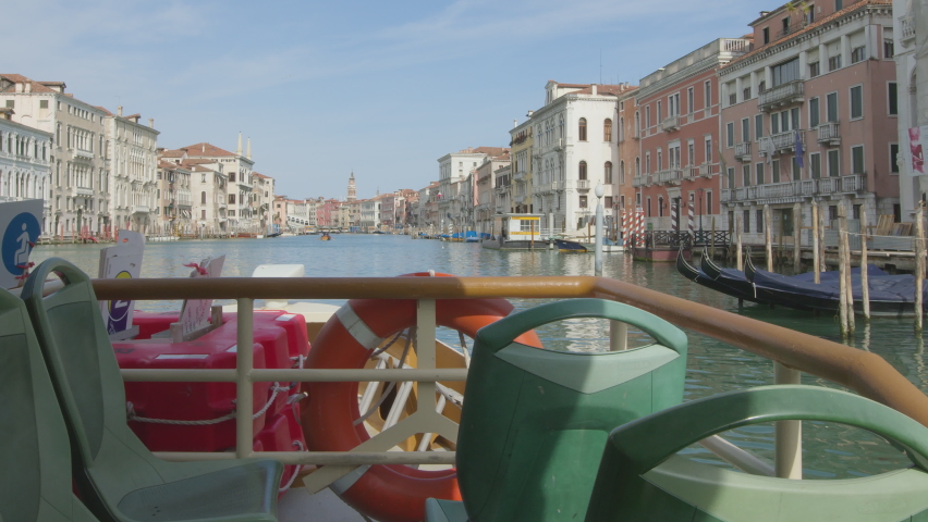 vaporetto-stop-footage-videos-and-clips-in-hd-and-4k-avopix
