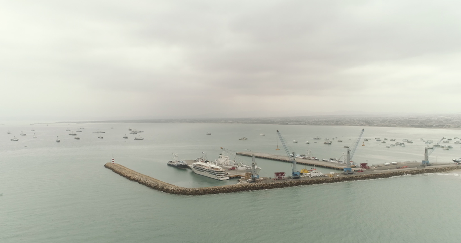 Located on the Pacific coast, Manta Seaport is the largest in Ecuador.