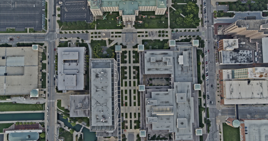 Indianapolis Indiana cinematic birds eye view from the capitol building monument circle mile square area - 6k footage - August 2020