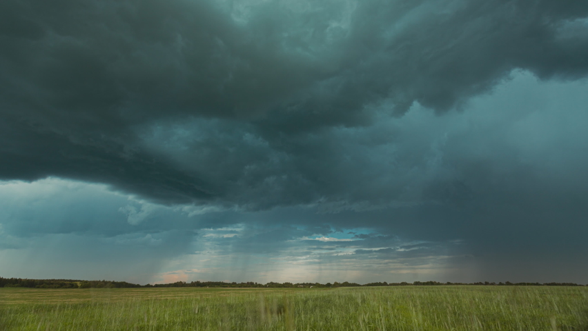 STORMCLOUD Footage, Videos and Clips in HD and 4K - Avopix.com