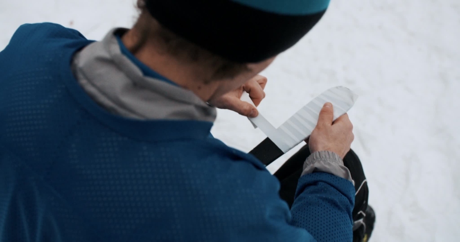 Ice checking