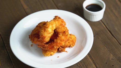fried breaded shrimp with tempura sauce