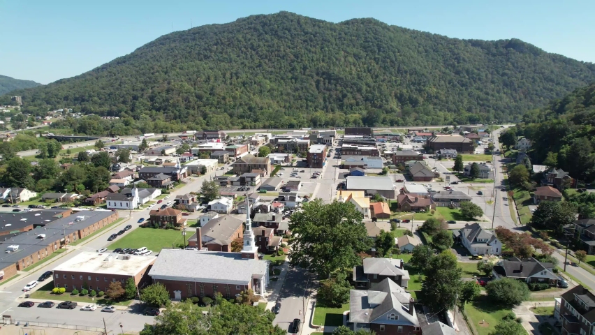 aerial pullout high over pineville kentucky
