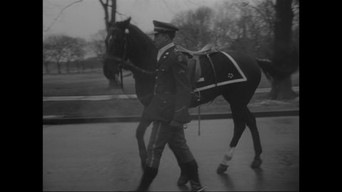 CIRCA 1950 - General Arnold's funeral procession moves through Washington DC.