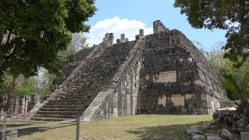 Templo de las grandes mesas Stock Video Footage - 4K and HD Video Clips ...