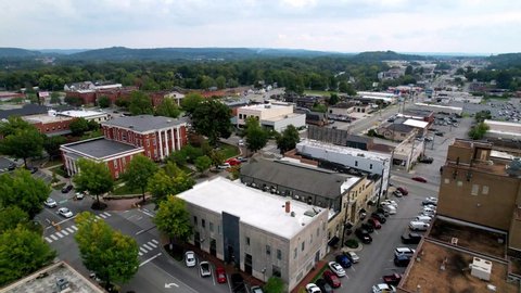 aerial high over cookeville tennessee in 4k
