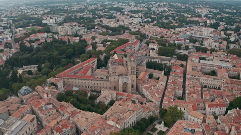Circling drone shot around Montpellier cathedral