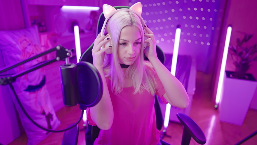 Blonde Gamer Girl