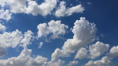 Time lapse clouds 4k rolling puffy cumulus cloud relaxation weather dramatic beauty atmosphere background