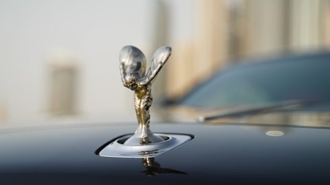 Rolls-Royce badge goes out and the hood of cars. luxury car 2021.08.12