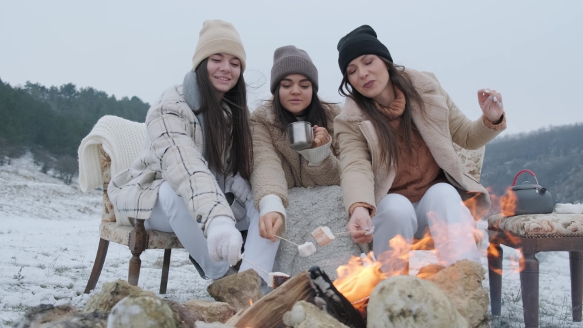 Camping Winter women