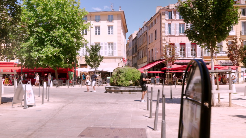 Foutain moussue Aix en Provence, France