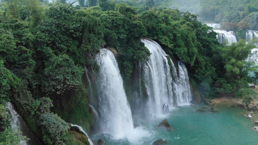 Ban Gioc Waterfall in Cao Bang