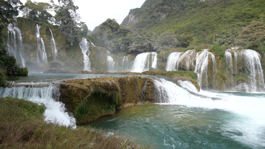 Ban Gioc Waterfall in Cao Bang
